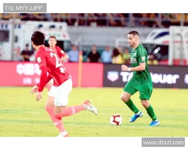 2017年恒大与国安激战回顾：精彩瞬间与赛季影响深度分析